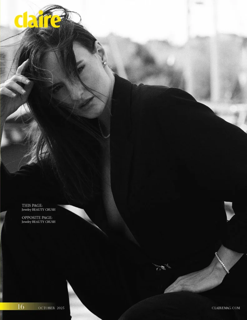 Sedinta Foto Editorial Claire Magazine Realizat in Constanta, Cauti un Fotograf Profesionist? Contacteaza Fashion Books Photography